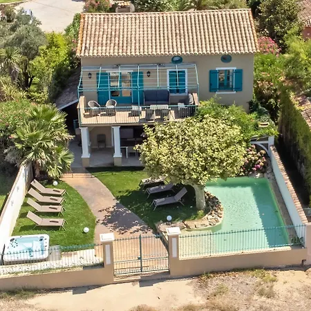 La Desirade - Les Pieds Dans L'eau - La Bouillabaisse - St Tropez - 14 Personnes Saint-Tropez