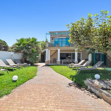 La Désirade - Les Pieds Dans L'eau - La Bouillabaisse - St Tropez - 14 Personnes * Saint-Tropez