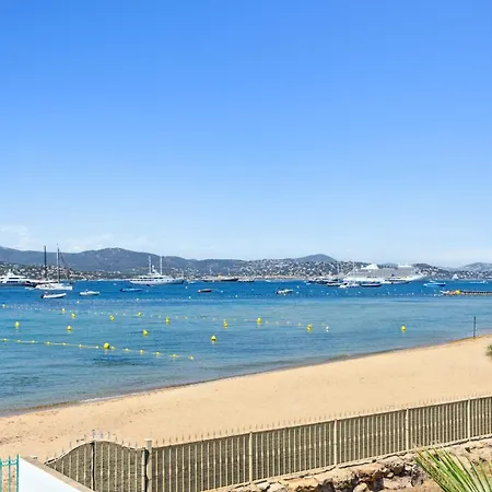 La Désirade - Les Pieds Dans L'eau - La Bouillabaisse - St Tropez - 14 Personnes *
