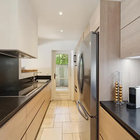 La Désirade - Les Pieds Dans L'eau - La Bouillabaisse - St Tropez - 14 Personnes Villa Saint-Tropez