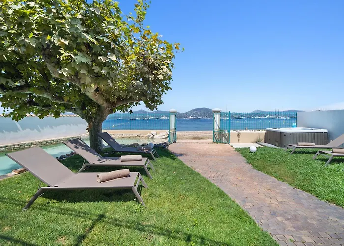 别墅 La Desirade - Les Pieds Dans L'eau - La Bouillabaisse - St Tropez - 14 Personnes *